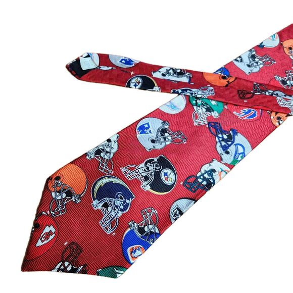 NFL Football Helmet Tie Mens Career Wear Business Silk Church Formal‎ Corpcore - Picture 2 of 7
